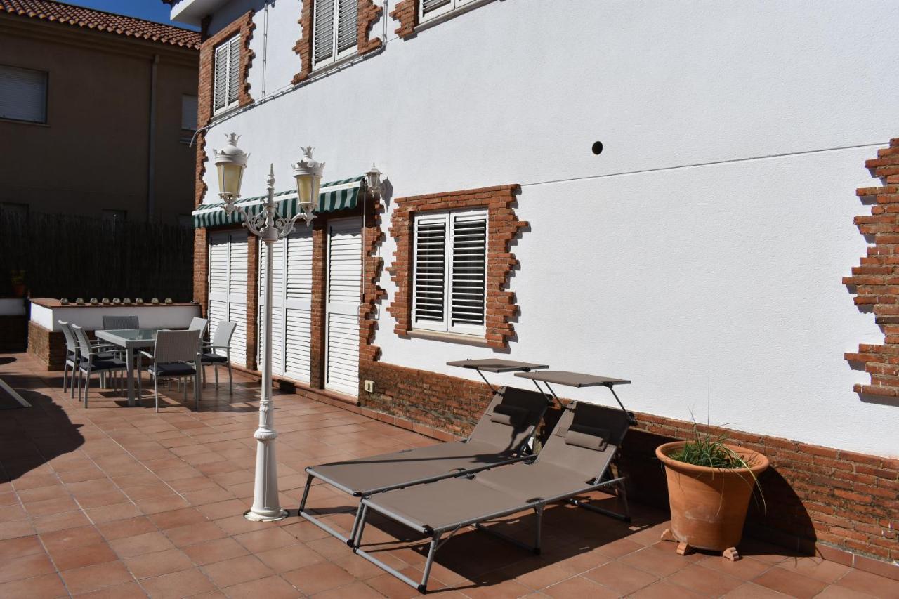 Apartamentos R66 Caces 外观 照片